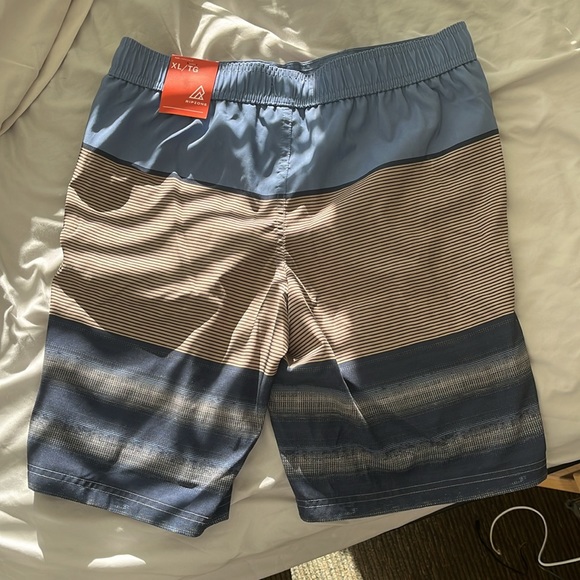 Ripzone surf shorts - Picture 2 of 6